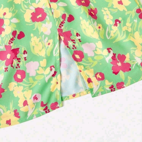 Vacation Style Green Ditsy Floral Dress - Picture 6 of 6